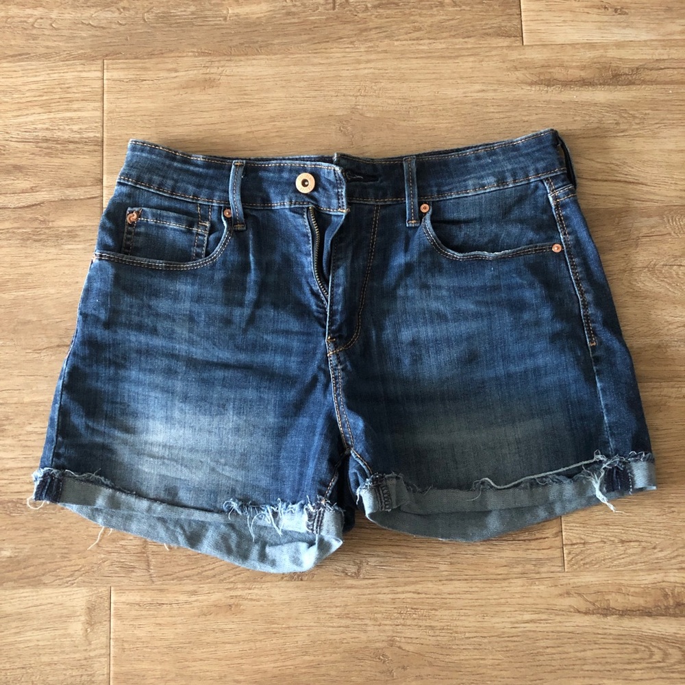 High waisted cut off denim shorts